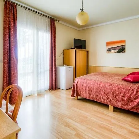 Gostinjska kuća Nina